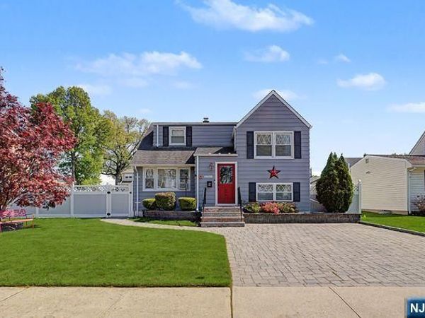 294 Hayes Drive, SADDLE BROOK, NJ 07663