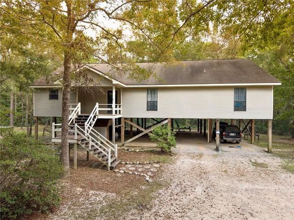 24433 CATAHOULA Lane, Picayune, MS 39466