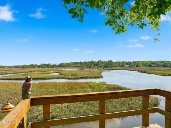 1636 HAMMOCK Circle W, Jacksonville, FL 32225
