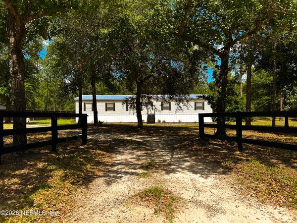 23197 HASSIE JOHNS Road, Sanderson, FL 32087