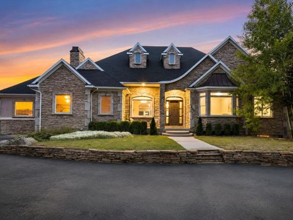 2737 W 9850 S, South Jordan, UT 84095