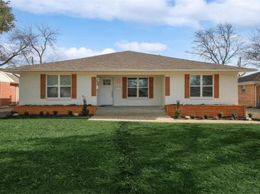 6449 Lontos Drive, Dallas, TX 75214