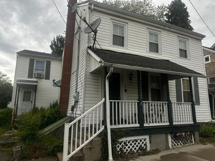 32 E High Street Maytown, PA 17550
