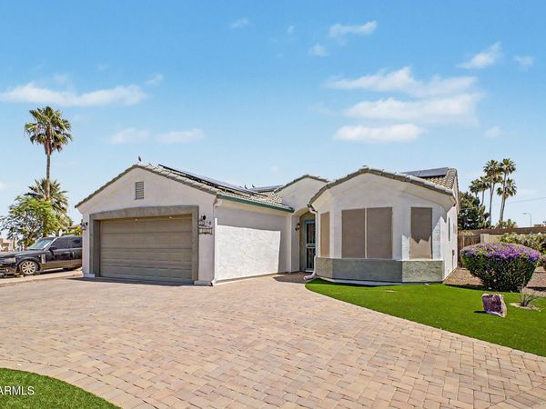 2127 N SHANNON Way, Mesa, AZ 85215