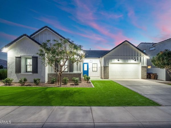 35562 N GEMSTONE Way, San Tan Valley, AZ 85144