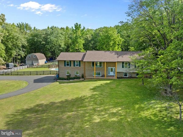 4300 RINGWOOD ROAD, NOKESVILLE, VA 20181
