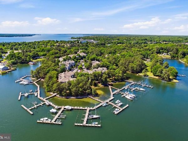 1126 BACK CREEK LOOP, Unit 1126, SOLOMONS, MD 20688