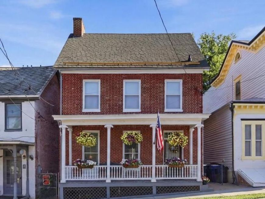 213 W Main Street, Middletown, MD 21769 Main Photo