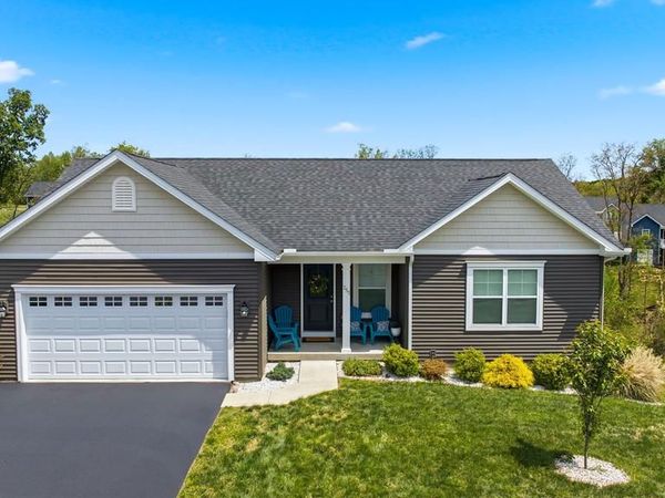 255 QUINELLA COURT, MARTINSBURG, WV 25404