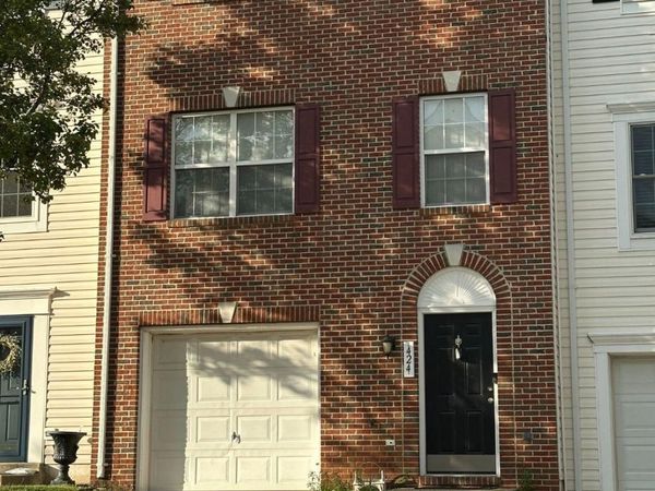 424 GINKGO TERRACE NE, LEESBURG, VA 20176