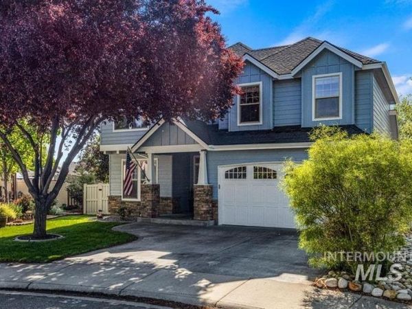 313 E Ryegate Dr, Meridian, ID 83646