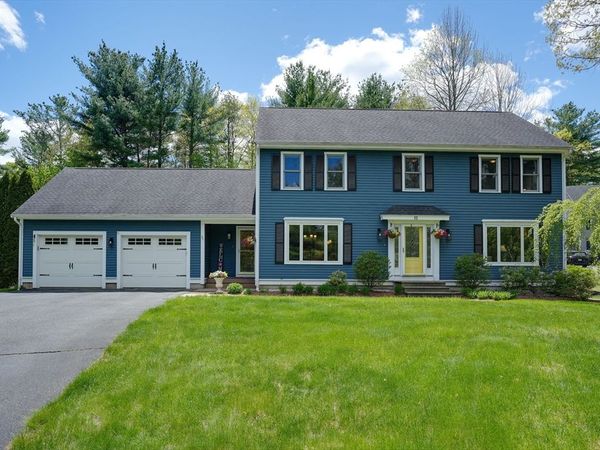 15 Sawmill Dr, Northborough, MA 01532