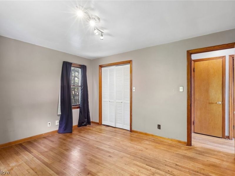 469 Richmond Road, Richmond Heights, OH 44143 Photo 12