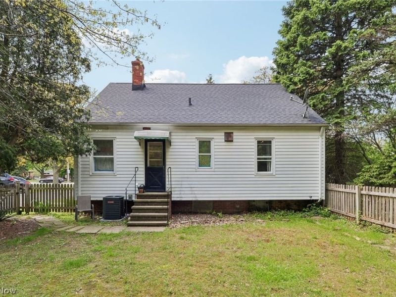 469 Richmond Road , Richmond Heights, OH 44143 Photo 21