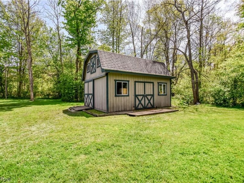 14552 Russell Lane, Novelty, OH 44072 Photo 27