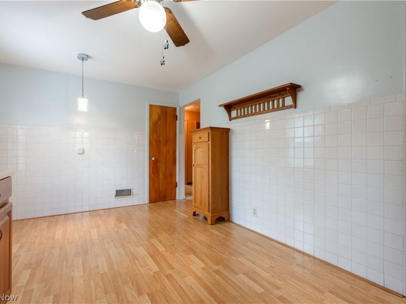 814 Lakeview Avenue NW, Canton, OH 44708 Photo 12