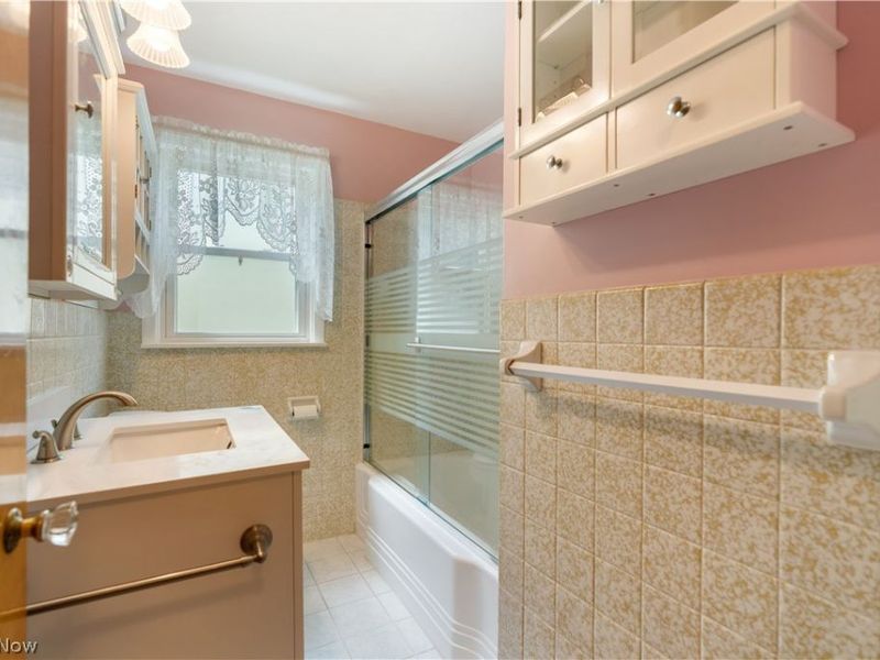 814 Lakeview Avenue NW, Canton, OH 44708 Photo 16