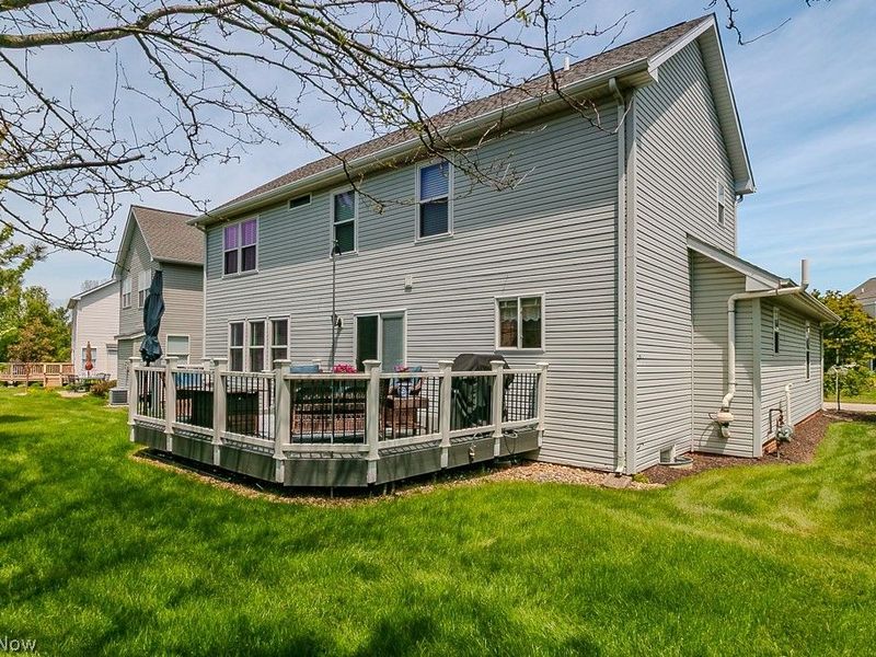10266 Wildflower Way, Broadview Heights, OH 44147 Photo 38