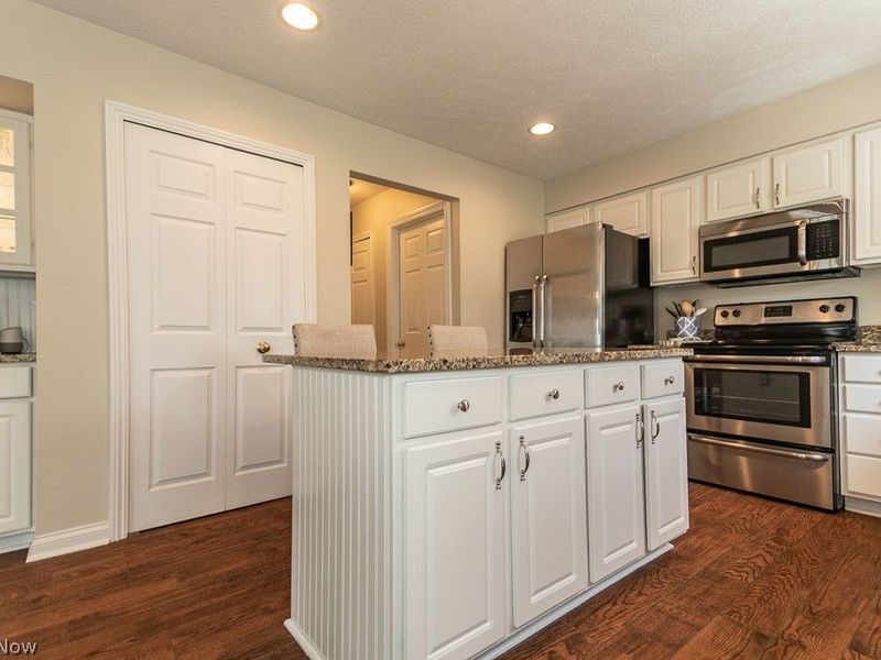10266 Wildflower Way, Broadview Heights, OH 44147 Photo 8
