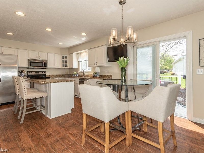 10266 Wildflower Way, Broadview Heights, OH 44147 Photo 9