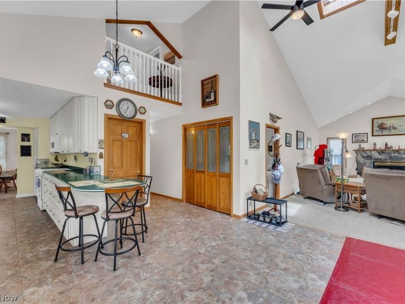 5295 Broadway, Lorain, OH 44052 Photo 12