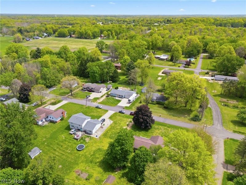 10930 Heltman Avenue NE, Alliance, OH 44601 Photo 37