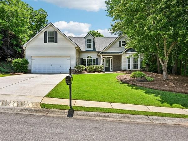399 Laurel Oaks Lane , Jefferson, GA 30549