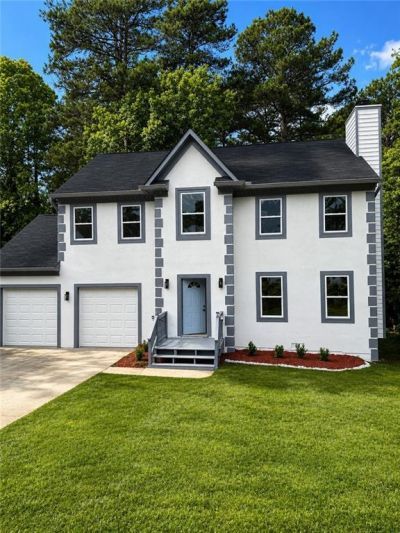 910 Forest Path, Stone Mountain, GA 30088 Main Photo