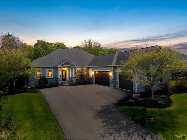 5872 Powder Horn Lane, Jamesville, NY 13078