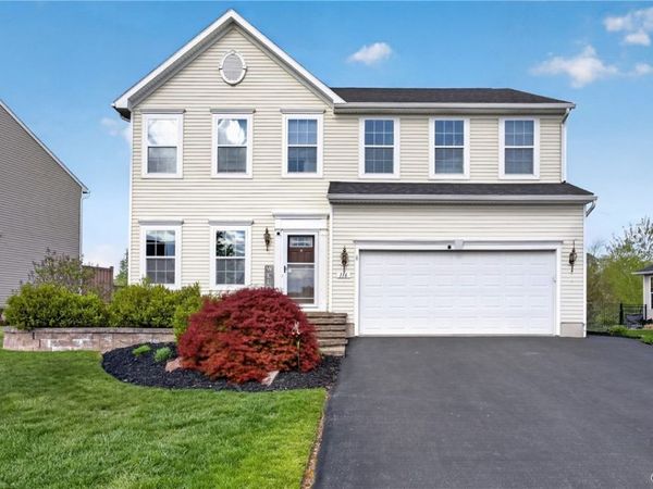 116 Kensington High Street, Minoa, NY 13116