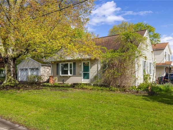 147 Hilltop Road, Rochester, NY 14616