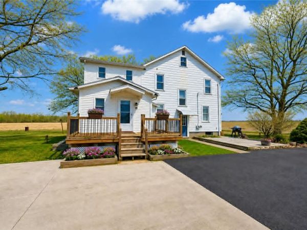 1084 Yale Farm , Romulus, NY 14541