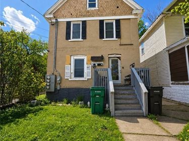 1361 Ashland Avenue , Unit 2F, Niagara Falls, NY 14301