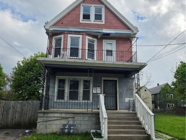 67 Moeller Street, Unit UPPER, Buffalo, NY 14211