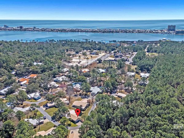 1082 W Quail Run, Unit 1606, Gulf Shores, AL 36542