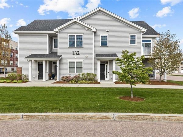 132 Stillwater Lane, Unit 7, Williston, VT 05495