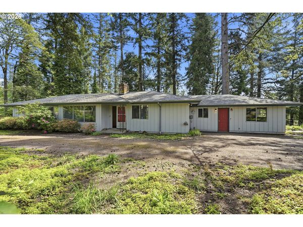 27688 S HIGHWAY 213, Mulino, OR 97042