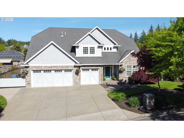 3297 JAYHAWK CT, Eugene, OR 97405