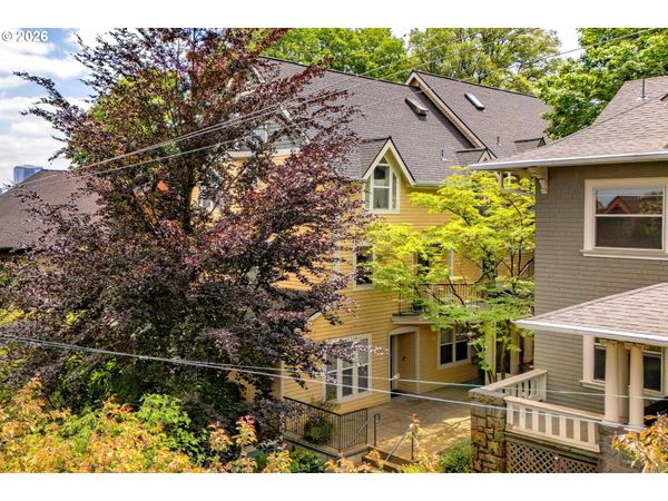 2372 NW GLISAN ST, Unit 6, Portland, OR 97210