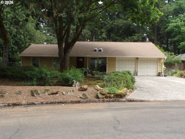 18536 LONGFELLOW AVE, Lake Oswego, OR 97035