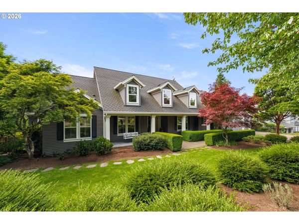 6330 SW SWEETBRIAR CT, Portland, OR 97221