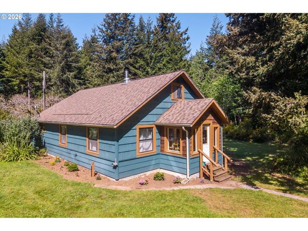 56054 Prosper Junction RD, Bandon, OR 97411