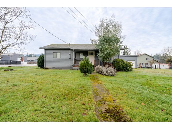 410 SW BROADWAY ST, Mill City, OR 97360