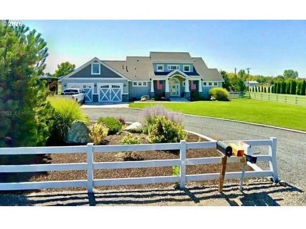 290 E MCKINNEY AVE, Hermiston, OR 97838