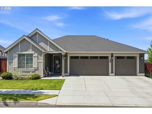 855 NE HUDSPETH CIR, Prineville, OR 97754