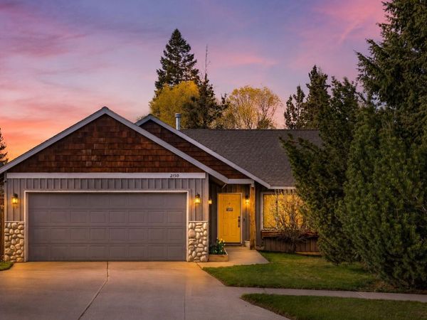 2150 NE Castle Avenue, Bend, OR 97701
