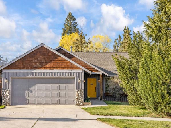 2150 NE Castle Avenue, Bend, OR 97701