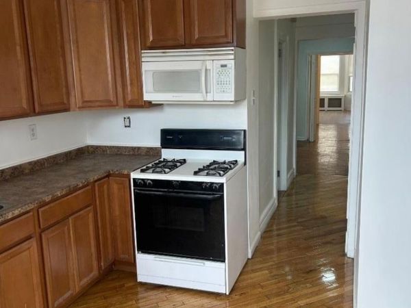795 Summer Ave, Unit 1R, Newark, NJ 07104