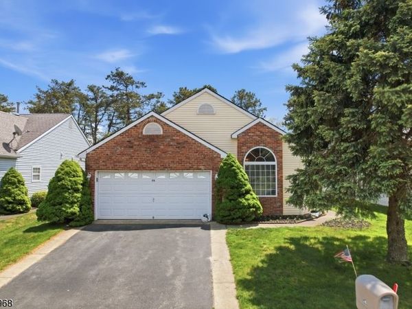 74 Canterbury Lane, Berkeley, NJ 08757