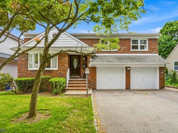 18 Hudson St, Nutley, NJ 07110